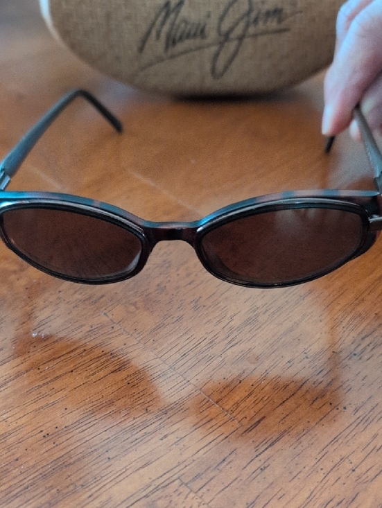Maui Jim Brown Frames with Amber Polarized Lenses and Branded Case main image 9